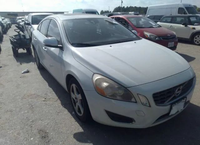 VOLVO S60 2012 yv1622fsxc2036726