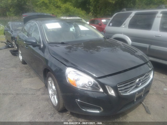 VOLVO S60 2012 yv1622fsxc2105530