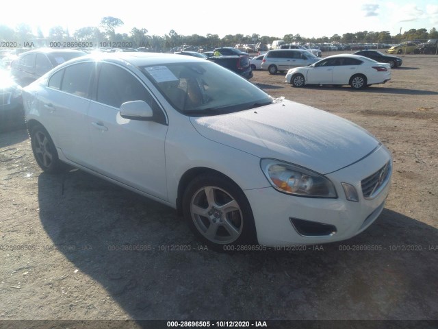 VOLVO S60 2012 yv1622fsxc2114258