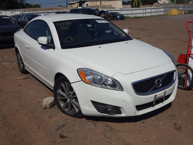 VOLVO C70 T5 2011 yv1672mc0bj107143