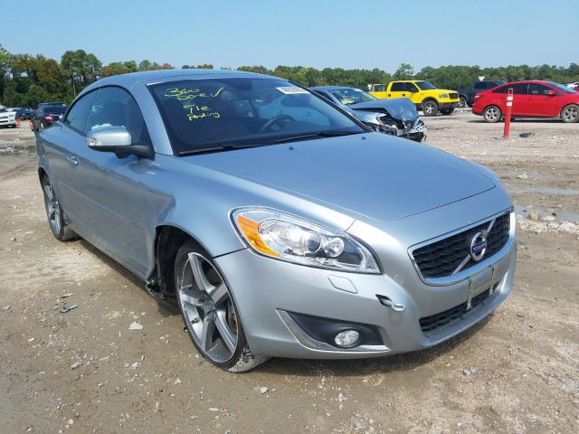 VOLVO C70 T5 2013 yv1672mc2dj138462