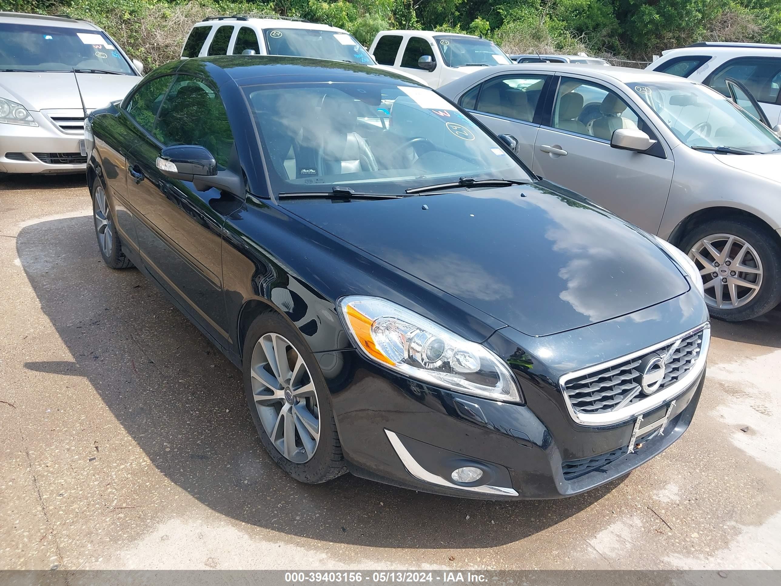 VOLVO C70 2013 yv1672mc5dj140769