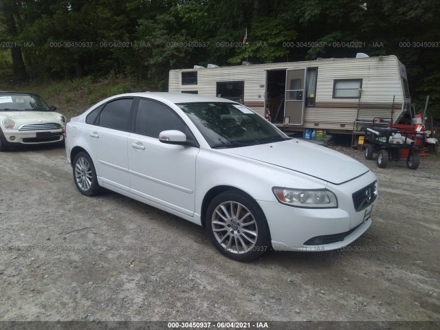 VOLVO S40 2011 yv1672ms3b2545270