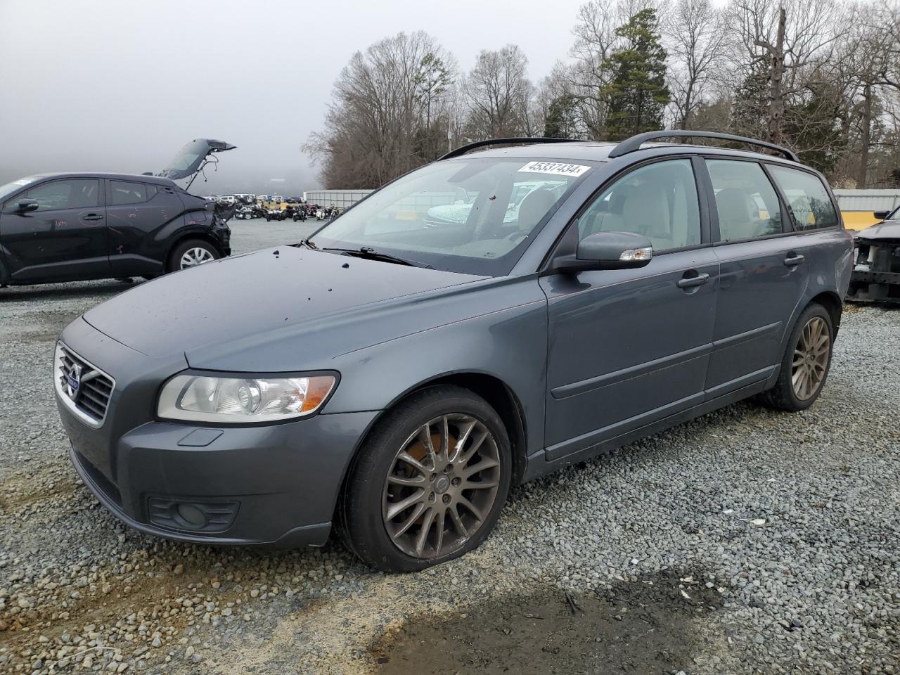 VOLVO V50 2011 yv1672mwxb2612983