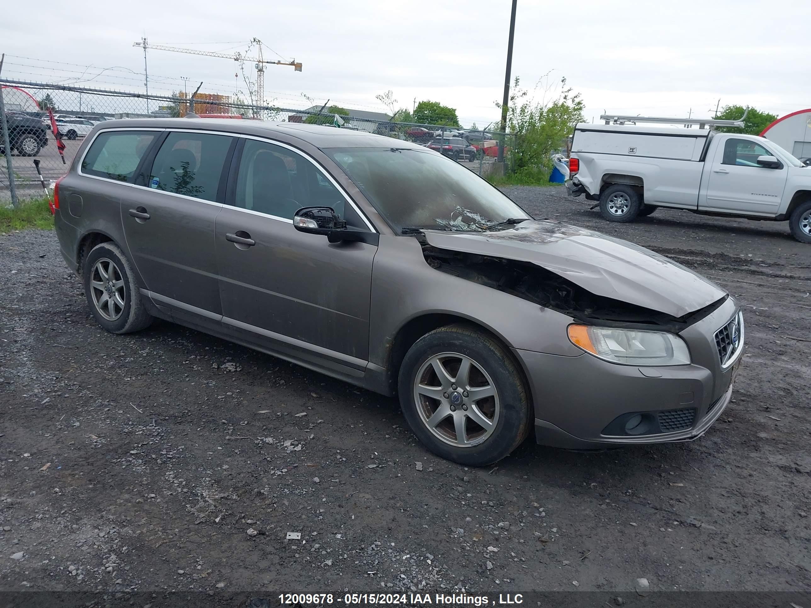 VOLVO V70 2010 yv1982bw1a1155269