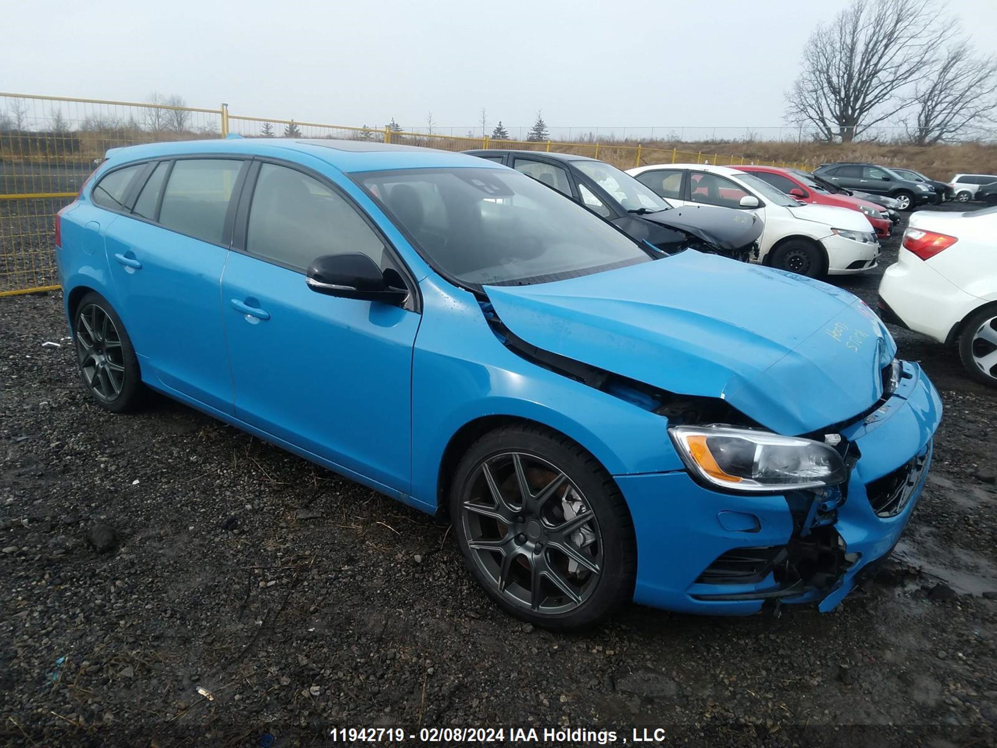 VOLVO V60 2017 yv1a0msw6h1371368