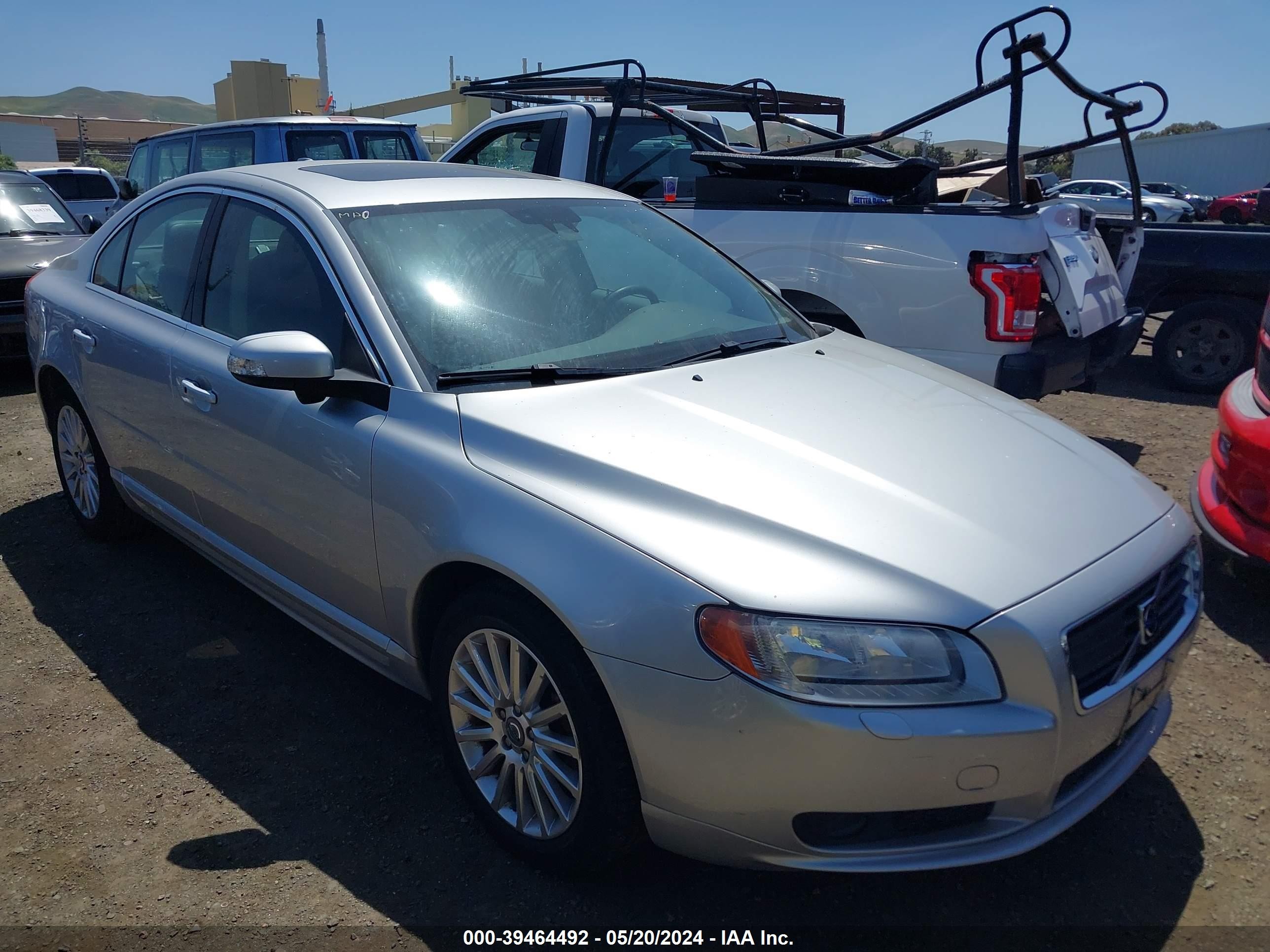 VOLVO S80 2008 yv1as982681080901