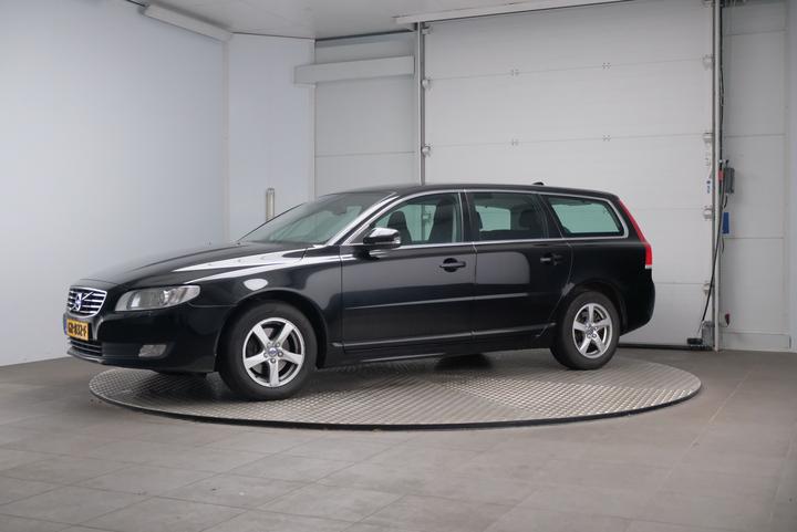 VOLVO V70 2015 yv1bw41l0g1351836