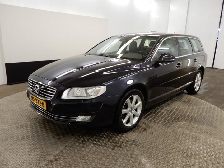 VOLVO V70 2016 yv1bw41l0g1367393