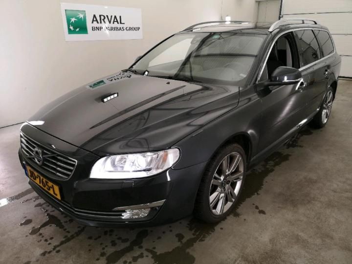 VOLVO V70 2016 yv1bw41l0g1369288