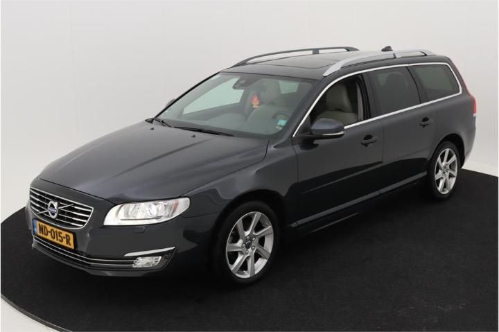 VOLVO V70 2017 yv1bw41l0g1370130