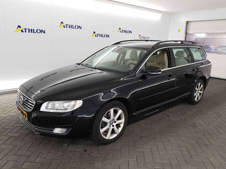 VOLVO V70 2016 yv1bw41l1g1368004