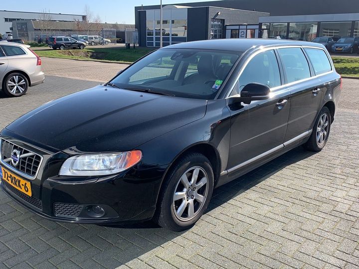 VOLVO V70 2011 yv1bw485bc1215752