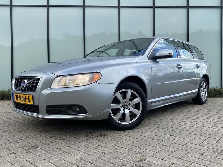 VOLVO V70 2011 yv1bw5250b1205383