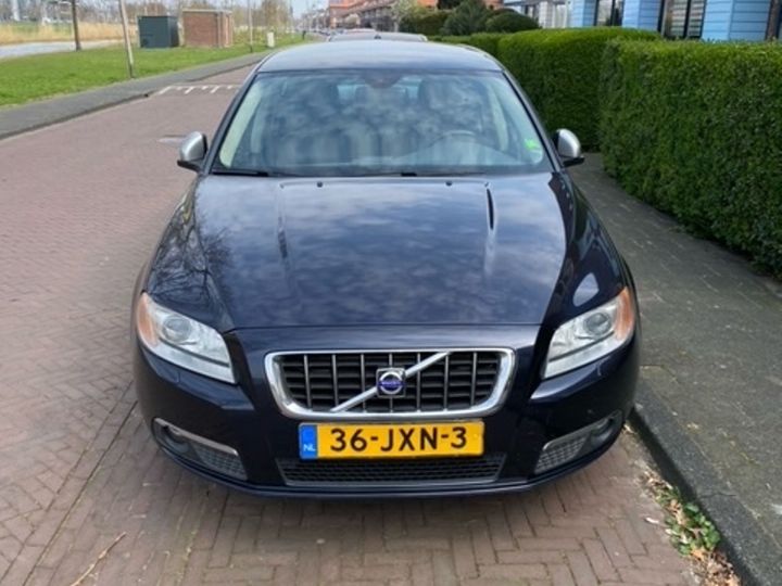 VOLVO V70 2009 yv1bw694091100719