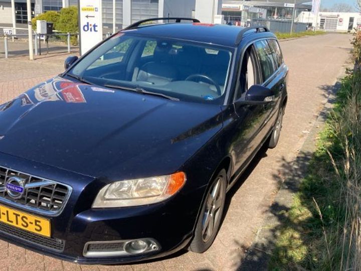 VOLVO V70 2010 yv1bw7240a1157762