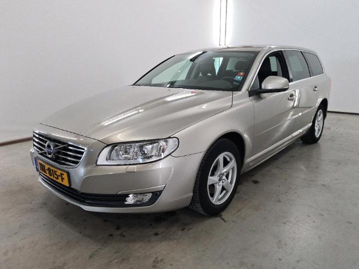 VOLVO V70 2015 yv1bw7381g1359000