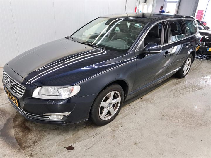 VOLVO V70 2016 yv1bw7381g1366788