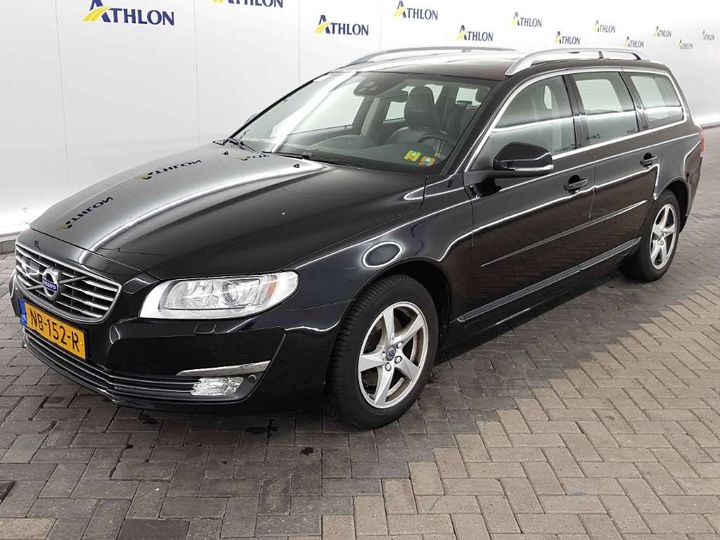 VOLVO V70 2017 yv1bw7381g1373316