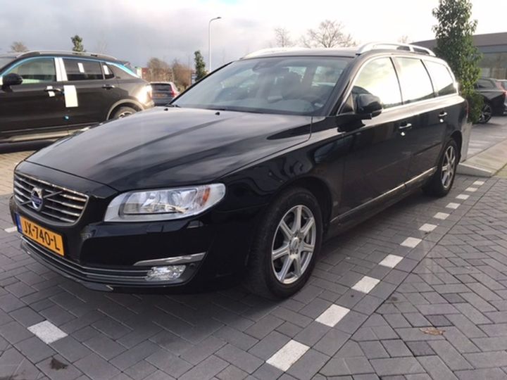 VOLVO V70 2016 yv1bw7381g1373826