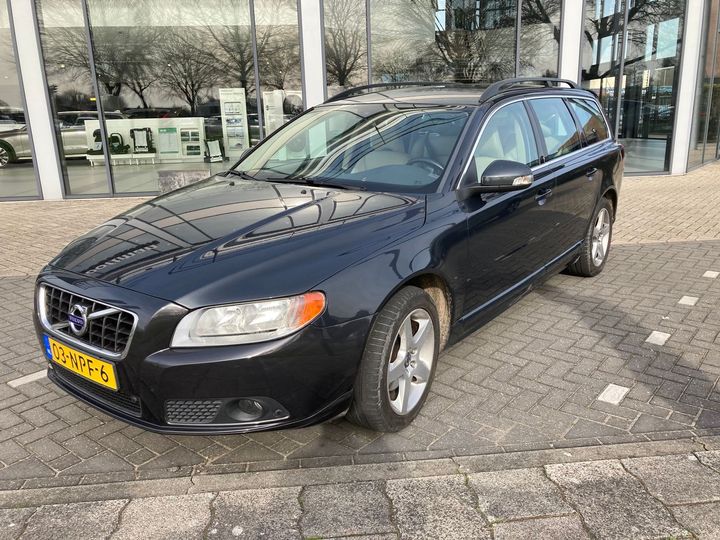 VOLVO V70 2010 yv1bw7541a1165384