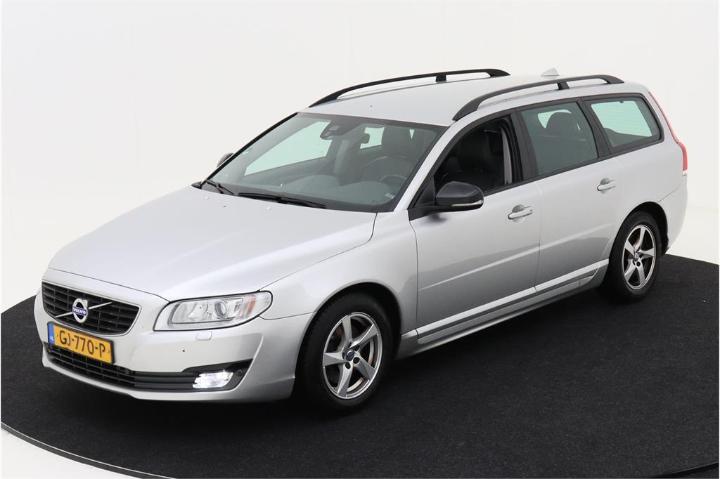 VOLVO V70 2015 yv1bw7881g1348234