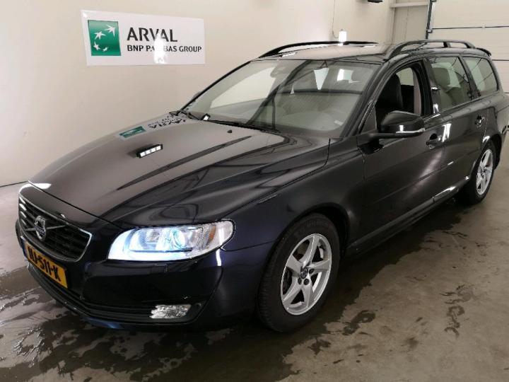 VOLVO V70 2015 yv1bw7881g1359998