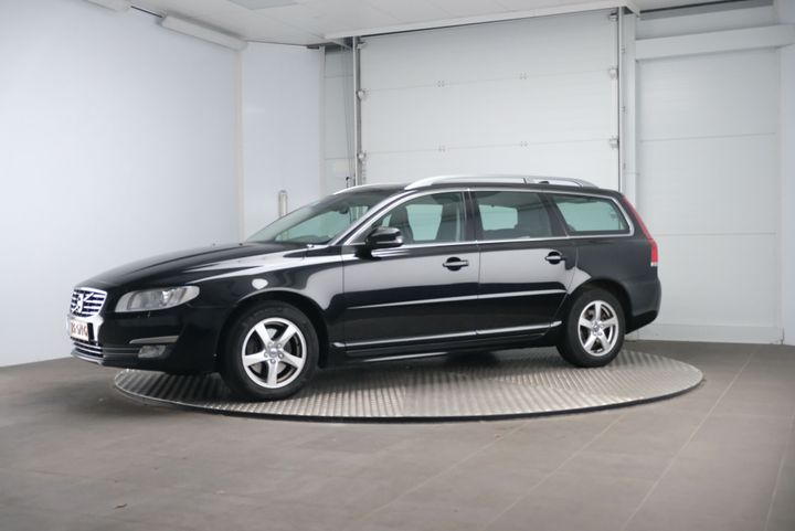 VOLVO V70 2016 yv1bw7980g1366763