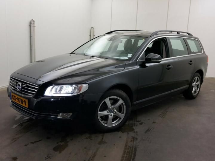 VOLVO V70 2017 yv1bw7980g1367204