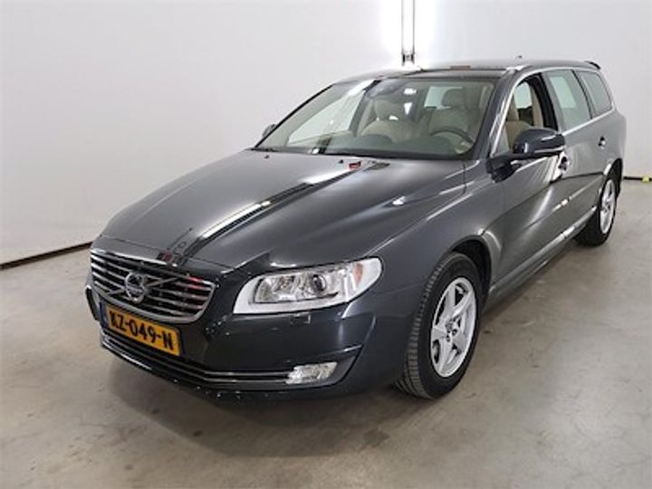 VOLVO V70 2017 yv1bw7980g1373823