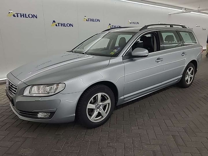 VOLVO V70 2017 yv1bw7980g1373867