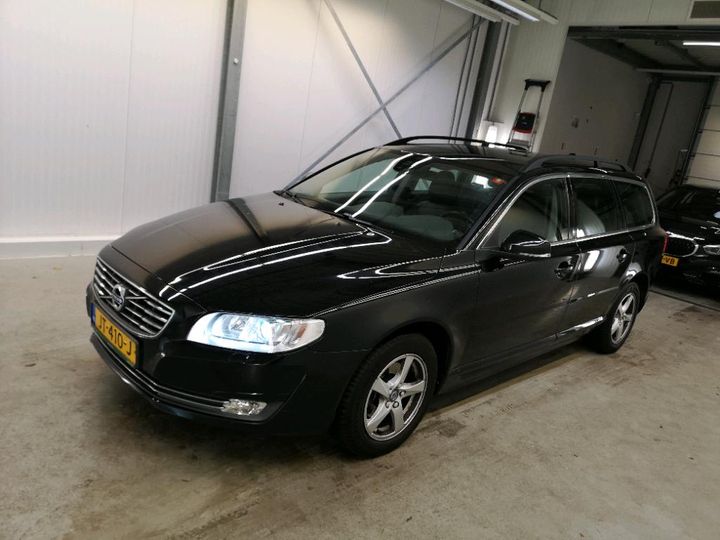 VOLVO V70 2016 yv1bw7980g1375106