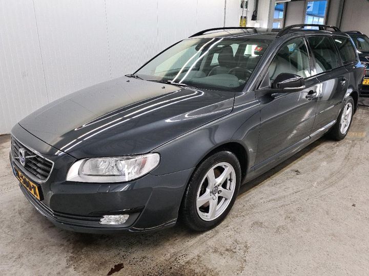 VOLVO V70 2015 yv1bw7981g1348441