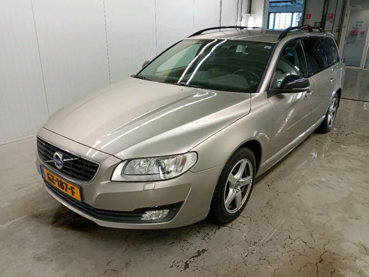 VOLVO V70 2015 yv1bw7981g1354722