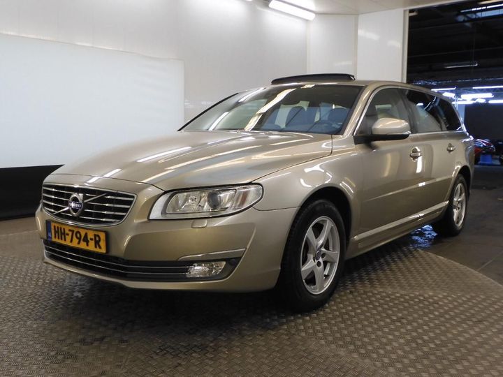 VOLVO V70 2015 yv1bw7981g1355460