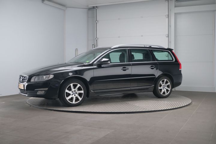 VOLVO V70 2016 yv1bw7981g1369373