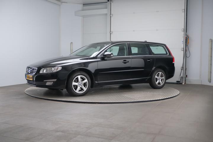 VOLVO V70 2017 yv1bw7981g1373959