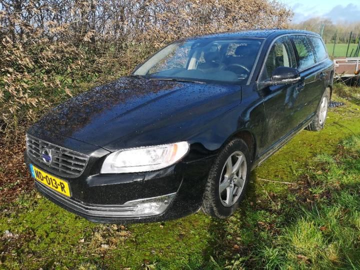 VOLVO V70 2017 yv1bw7981g1374496