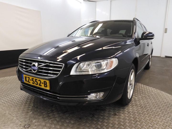 VOLVO V70 2017 yv1bw7981g1375925