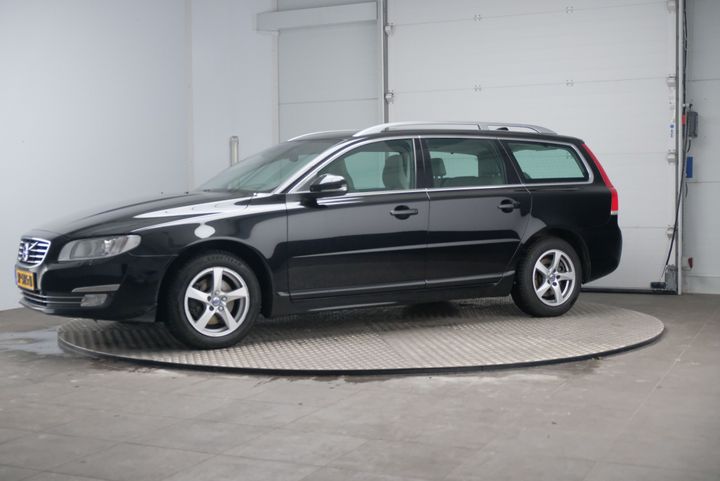 VOLVO V70 2016 yv1bw7981g1375995