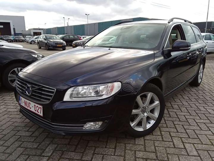 VOLVO V70 2016 yv1bw79c0g1376455