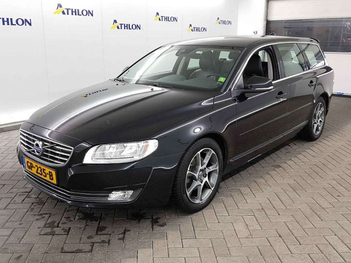 VOLVO V70 2015 yv1bw8481f1335581