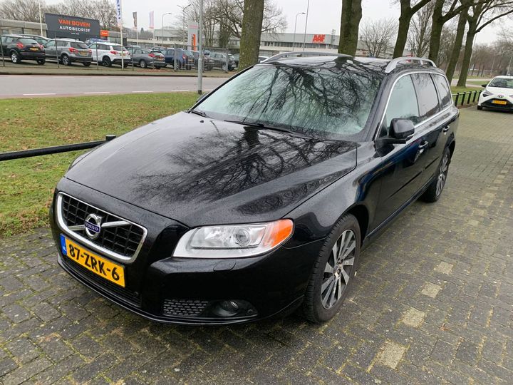 VOLVO V70 2013 yv1bw88a1d1267260