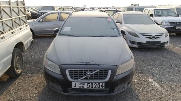 VOLVO V70 2008 yv1bw985181033956