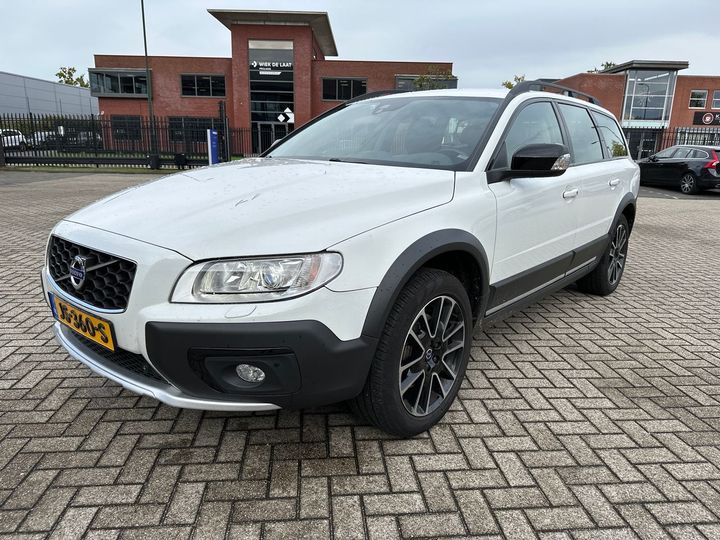 VOLVO XC70 2015 yv1bz73cdf1226830