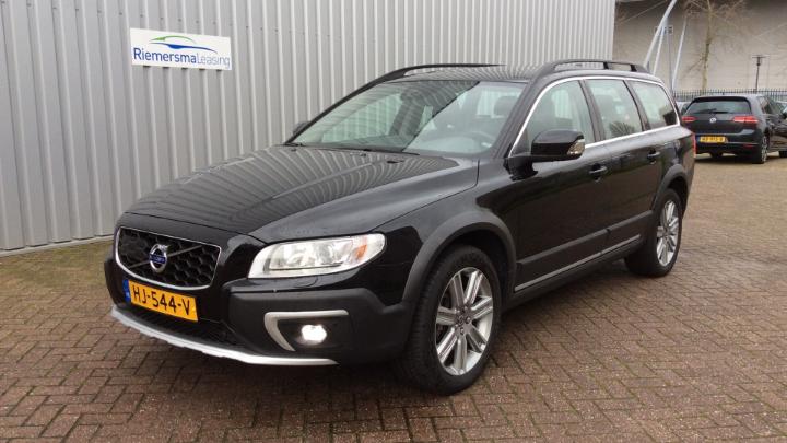 VOLVO XC70 2015 yv1bz97c6g1249033