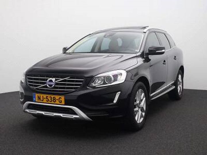 VOLVO XC60 2017 yv1dz40ldh2120358