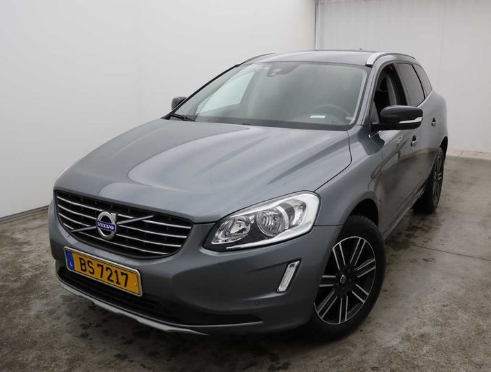 VOLVO XC60 FL&#3913 2017 yv1dz40ldh2170035