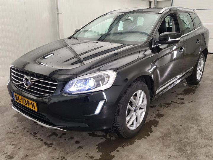 VOLVO XC60 2018 yv1dz40ldh2195159