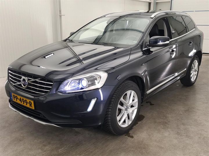 VOLVO XC60 2017 yv1dz40ldh2214885